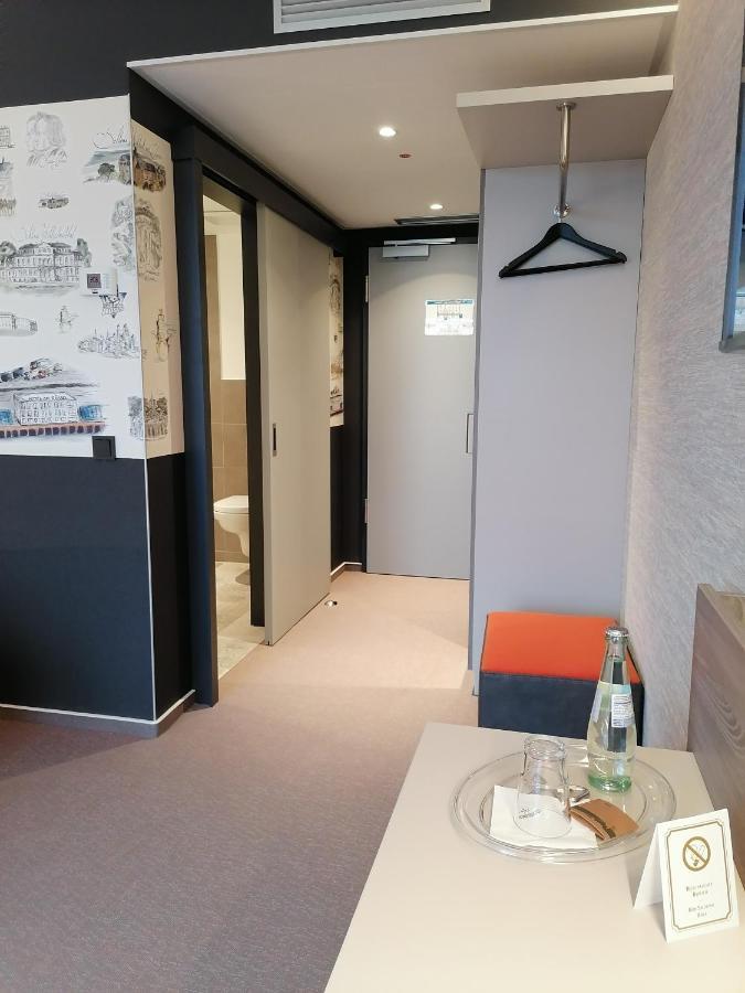 Hotel Am Ruessel Lohfelden Bagian luar foto