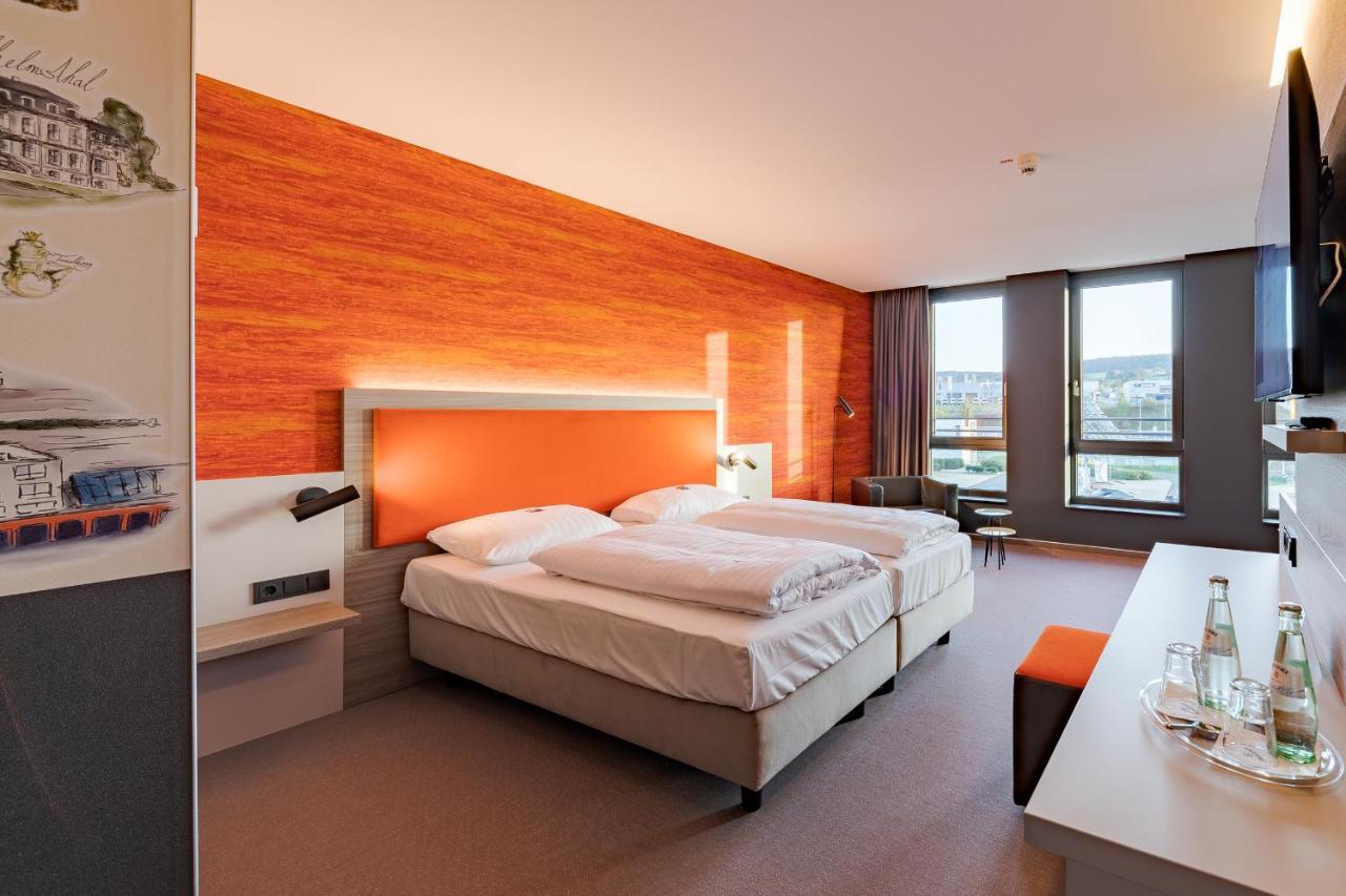 Hotel Am Ruessel Lohfelden Bagian luar foto